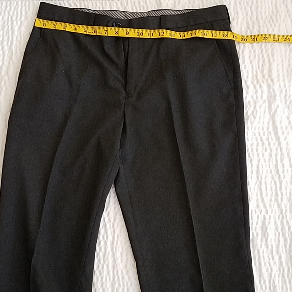 2 pants - Picture 5 of 8